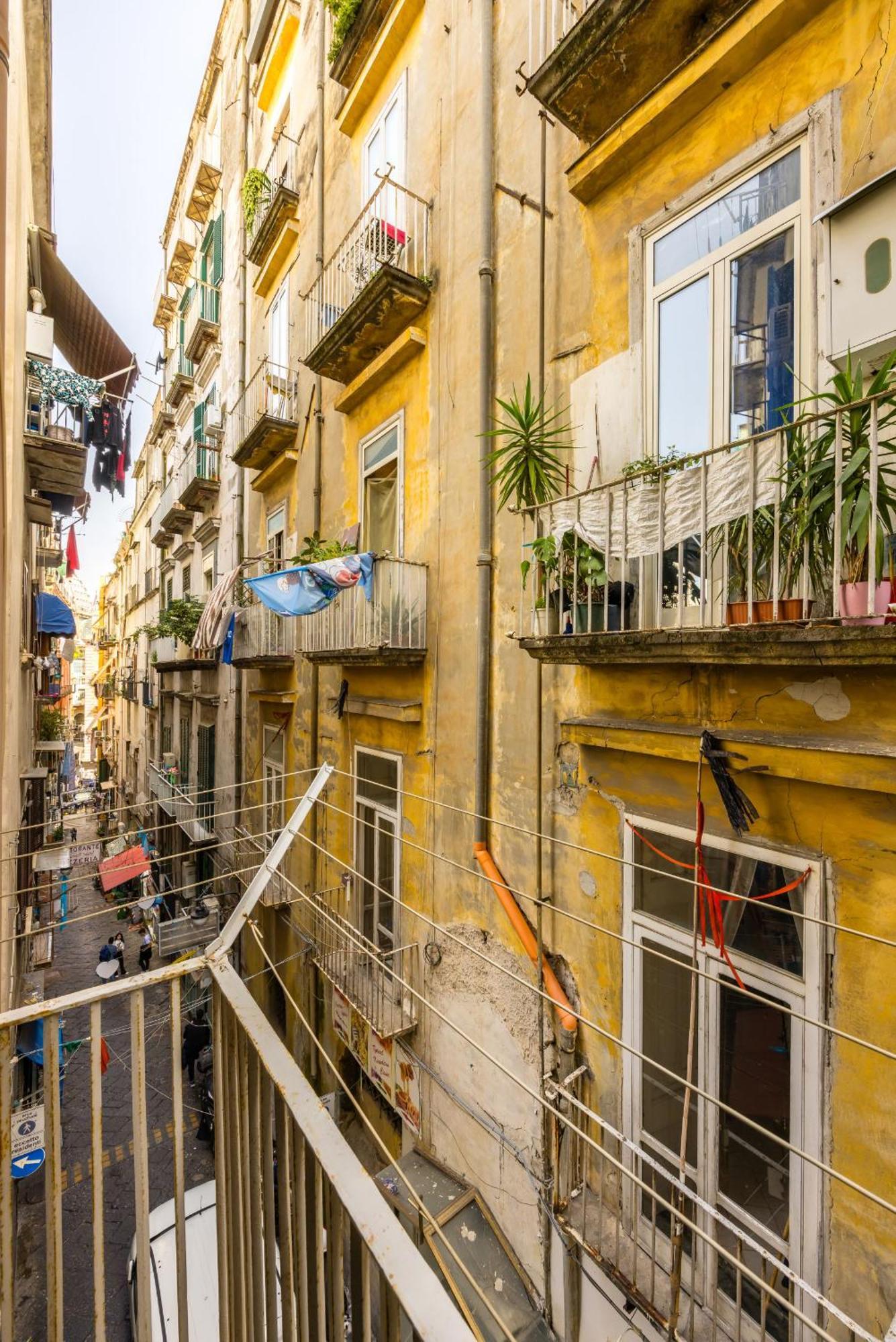 Leticia'S Apartment By Wonderful Italy Napoli Esterno foto